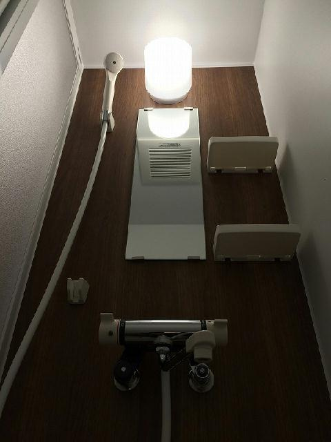シャワールーム有り