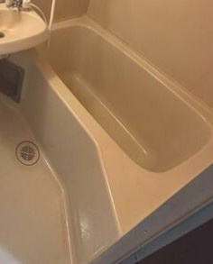 ネオアーバン北本の浴室
