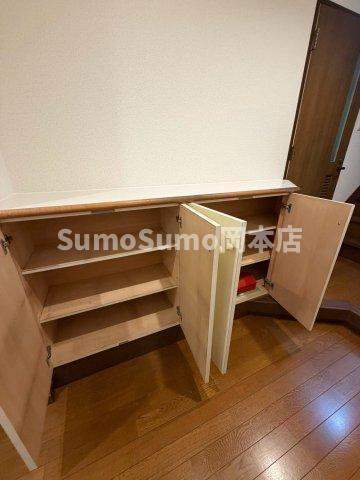 ベルヴィ本山中町の収納|収納スペース豊富です