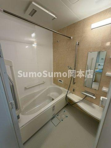 ベルヴィ本山中町の浴室|お風呂です
