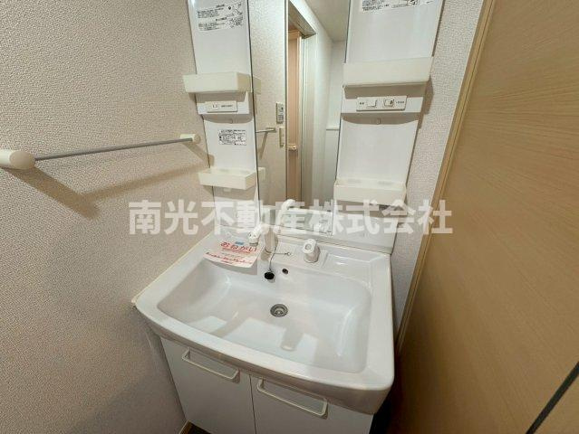 メゾンラフィネの独立洗面台