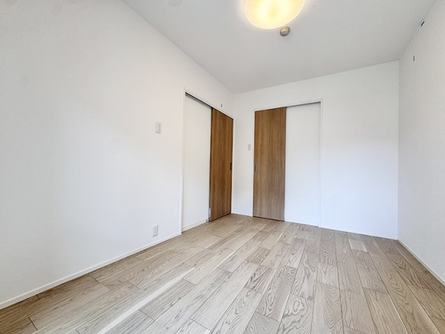 ハイシティ馬橋の洋室|ドキドキの新生活も、安心してスタート。ぴったりの住まいを見つけませんか？クランディアが一緒に住まい選びをサポートします‼　まずは、お気軽にお問合せください　＃クランディア