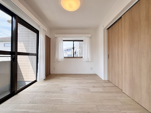 ハイシティ馬橋の洋室|ドキドキの新生活も、安心してスタート。ぴったりの住まいを見つけませんか？クランディアが一緒に住まい選びをサポートします‼　まずは、お気軽にお問合せください　＃クランディア