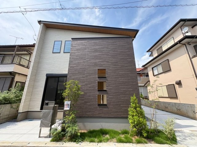 春日部市新宿新田　新築一戸建て