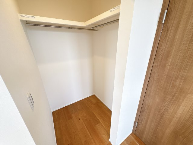 春日部市新宿新田　新築一戸建ての収納