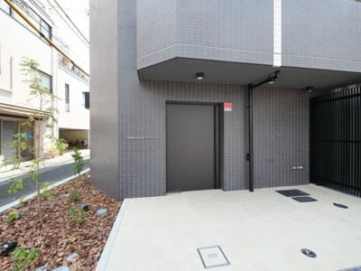 【エントランス】 | PREMIUM CUBE 中野新橋 DEUX
