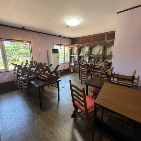 登別市中登別町133-27テナントのロビー