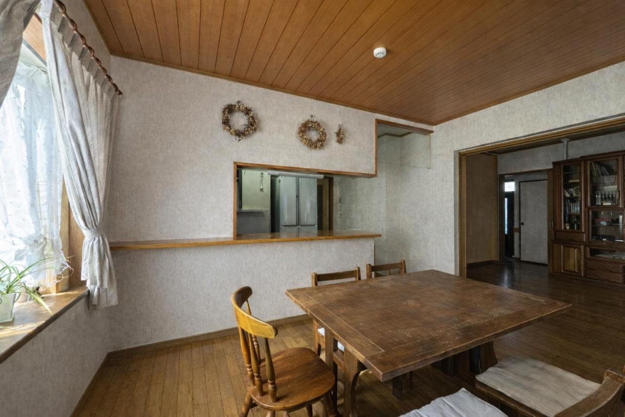 鳥取市若葉台北3丁目中古戸建の居間・リビング