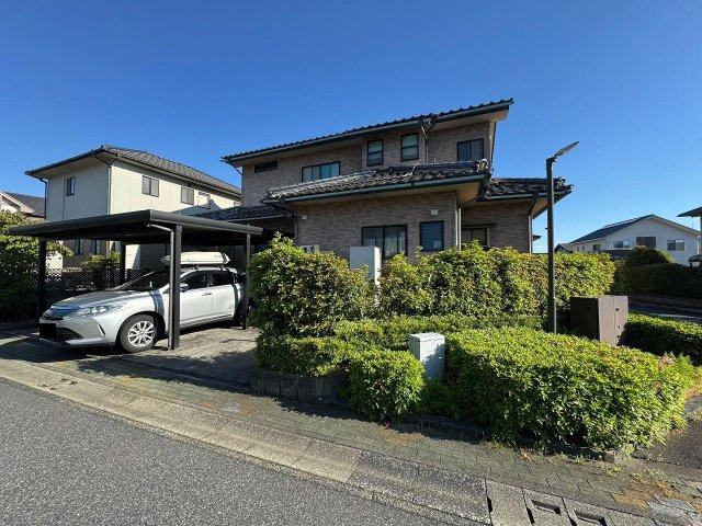 鳥取市若葉台北3丁目中古戸建の外観