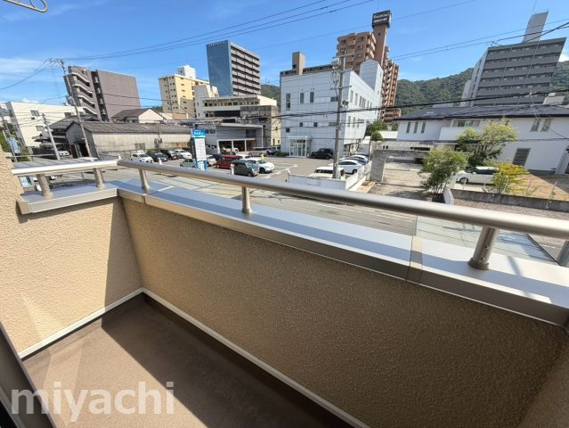 徳島市佐古六番町の一戸建てのバルコニー