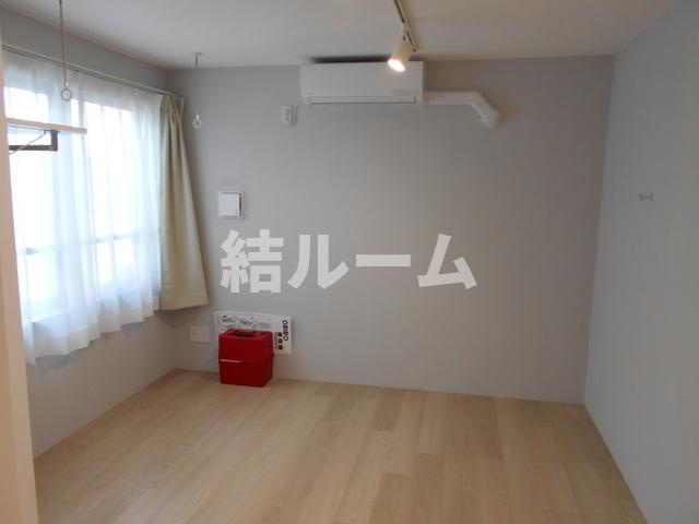 台東区上野桜木２丁目の賃貸マンションの居間・リビング