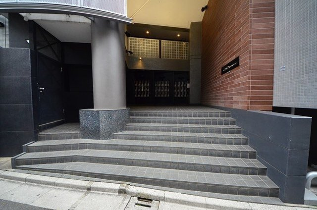 【エントランス】 | グラツィア方南町