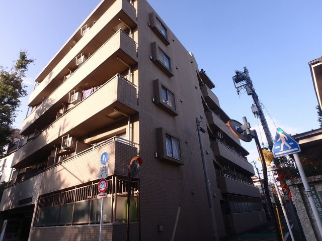 サンテミリオン目白台の外観
