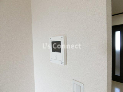 【セキュリティ】 | サンライズ江合錦町 | 突然の来客時もＴＶモニターホンでしっかり確認。