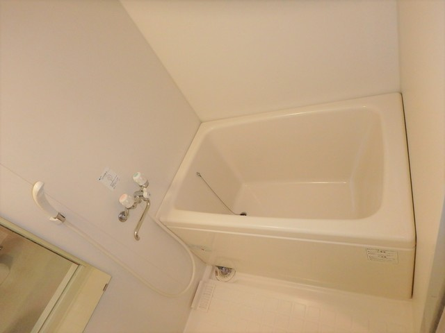 調布市多摩川３丁目の賃貸マンションの浴室