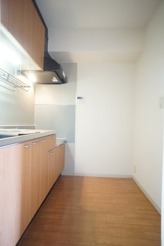 ヴィラージュ市川大町のキッチン|使い易いキッチン♪※同間取・別部屋の写真です。