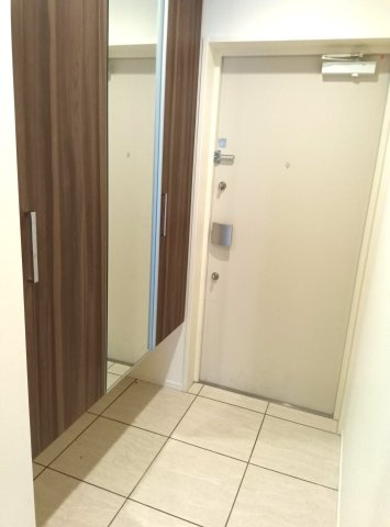 アルファステイツ東宿郷Ⅱの展望|バルコニーからは緑豊かな眺望です。モスバーガーやライトラインが近くで便利です。