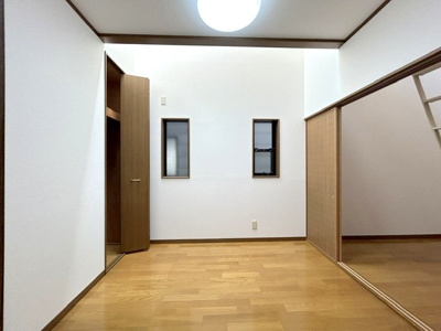【洋室】 | 枚方市野村元町 戸建