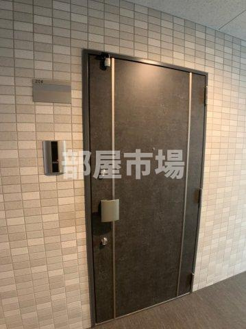 プレール・ドゥーク本所吾妻橋Ⅲの玄関