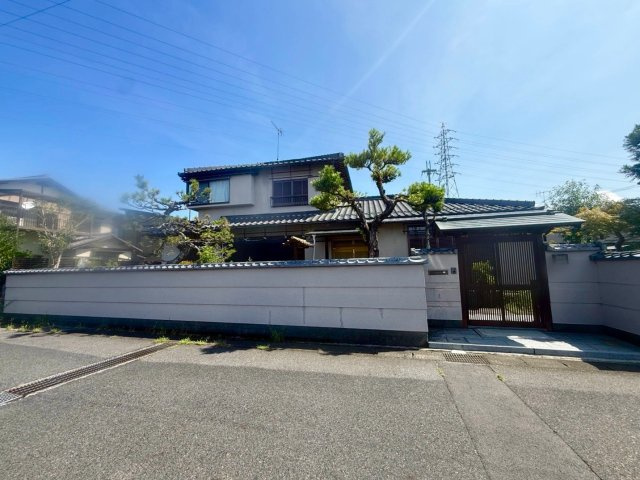 野洲市吉地　中古戸建て