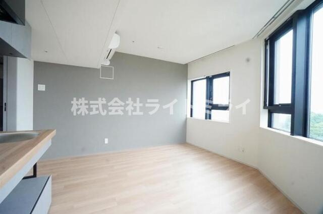 ・ｎｉｄｏ　ＳＵＧＡＭＯの居間・リビング|その他、部屋スペース