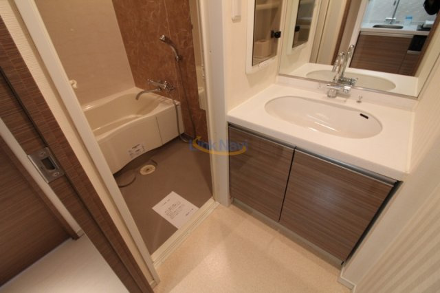 【独立洗面台】 | Ｓ-ＲＥＳＩＤＥＮＣＥ福島Ｌｕｘｅ