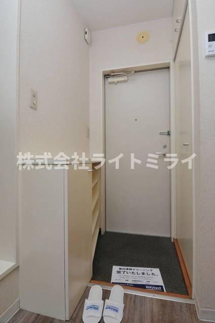 シェ・オークルの玄関