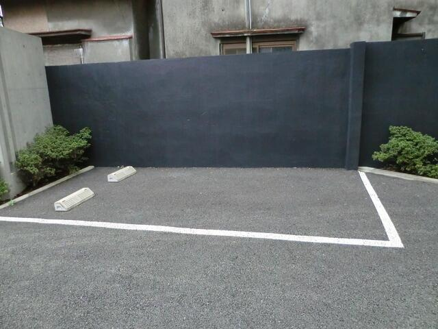 ラフィネ王子の駐車場|駐車場
