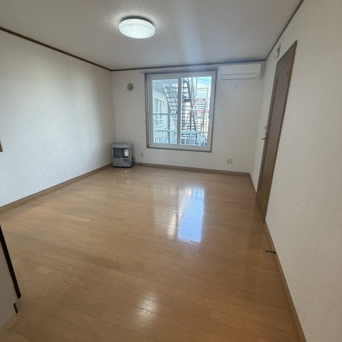 青山荘の居間・リビング