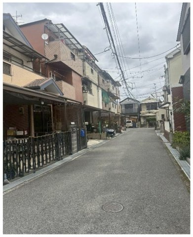 堺市西区上　中古戸建の前面道路含む現地写真