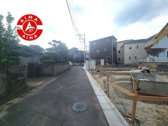 大野城市筒井2丁目第1-3棟（3号棟）の外観|前面道路含む現地の写真です。