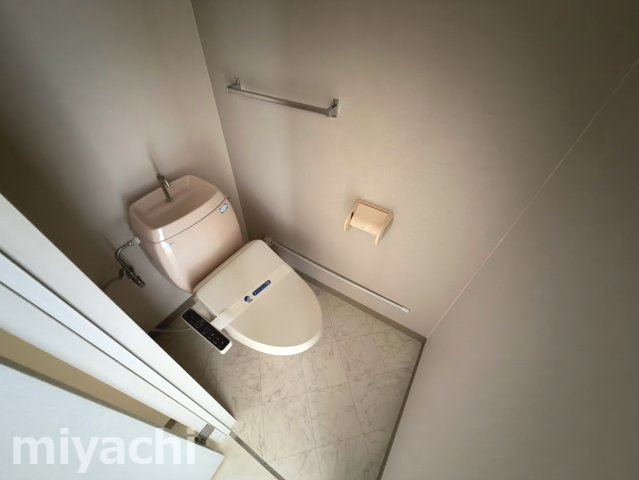 徳島市北矢三町４丁目のアパートのトイレ