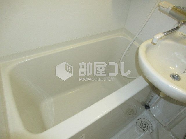 GC小山の浴室