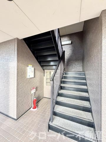 シーズン柞田のエントランス|エントランス