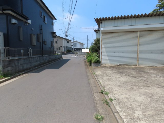 川越市小堤売地の前面道路含む現地写真