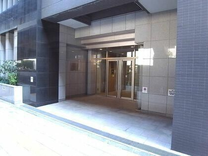 Ｄ´クラディアイヴァン初台のエントランス