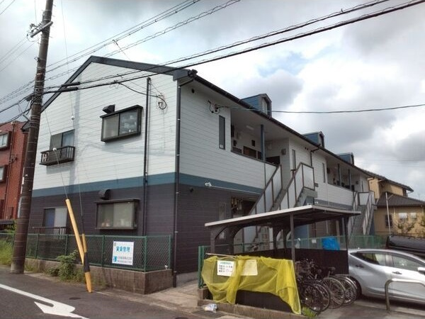 シャトウ山田の外観