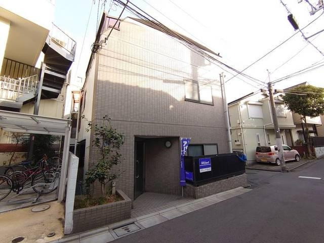 カレジ馬込のエントランス|落ち着いたエントランスです