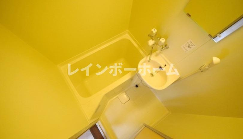 メイプル柳瀬川の浴室