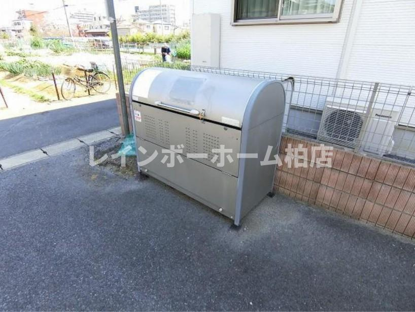 特典：仲介手数料が50％OFFです‼のその他共用部分|ゴミ置き場です