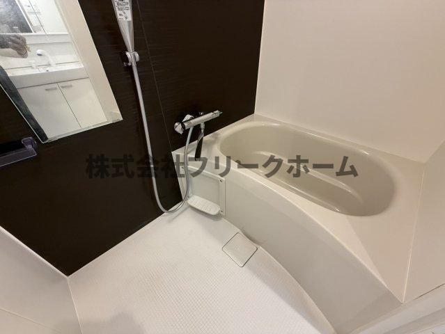 武蔵野市御殿山２丁目の賃貸マンションの浴室