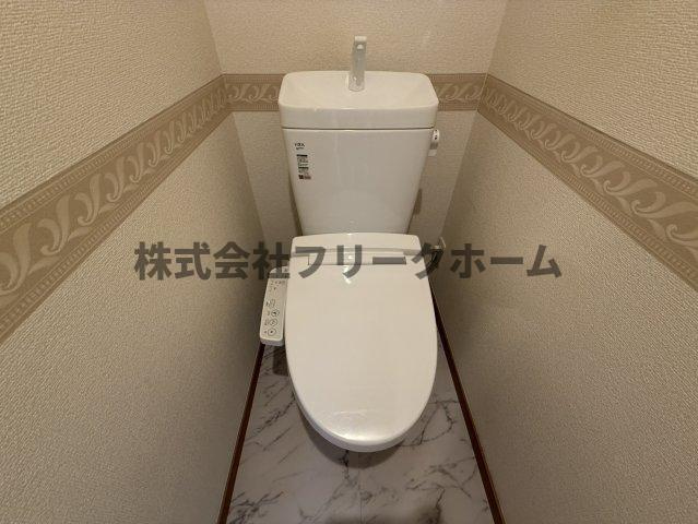 武蔵野市御殿山２丁目の賃貸マンションのトイレ