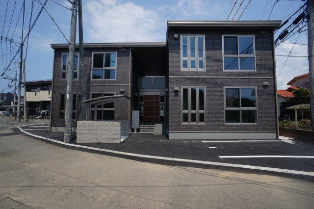 熊本市南区近見６丁目のアパートの外観