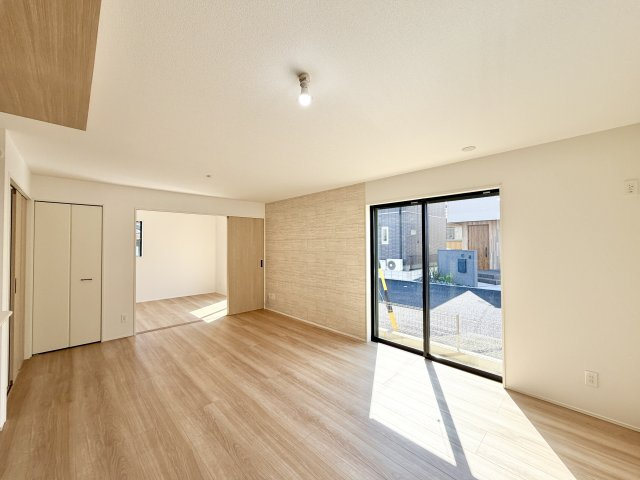 安城市古井町３期１棟の居間・リビング