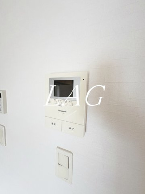 【セキュリティ】 | グランドハイツ | モニター付きインターホンです。