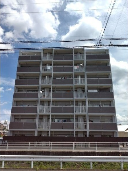 セブン仲田の外観