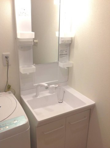 クレイノギャザリングプレイスの内装|独立洗面台