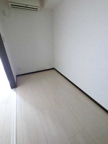 シンシア三番館の洋室