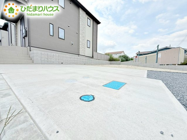 【駐車場】 | ひたちなか市市毛4期　新築戸建　1号棟 | マイホームなら駐車場代がかかりません。しかも、自宅の駐車場で洗車が出来ます！今までコイン洗車に行っていた手間も省けて、節約にも繋がります(^^♪