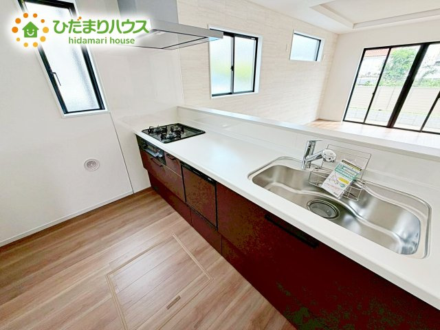 【キッチン】 | ひたちなか市市毛4期　新築戸建　1号棟 | 料理をしながらでも、ご家族との会話を楽しめる対面式キッチン♪